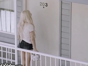 Elsa Jean's steamy encounter with her crush Joanna Angel