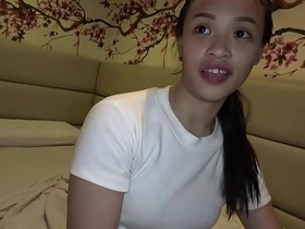 Filipino beauty gets street bang in Bangkok