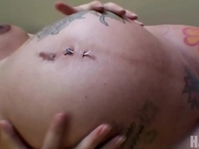 Pregnant Lilly's stunning nude display and her adorable foot fetish