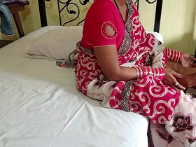 Freshly married Bengali Bhabhi's steamy encounter with the gardener